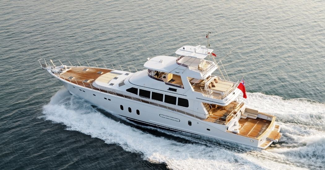 Luxury_Yacht_Rental_in_Dubai